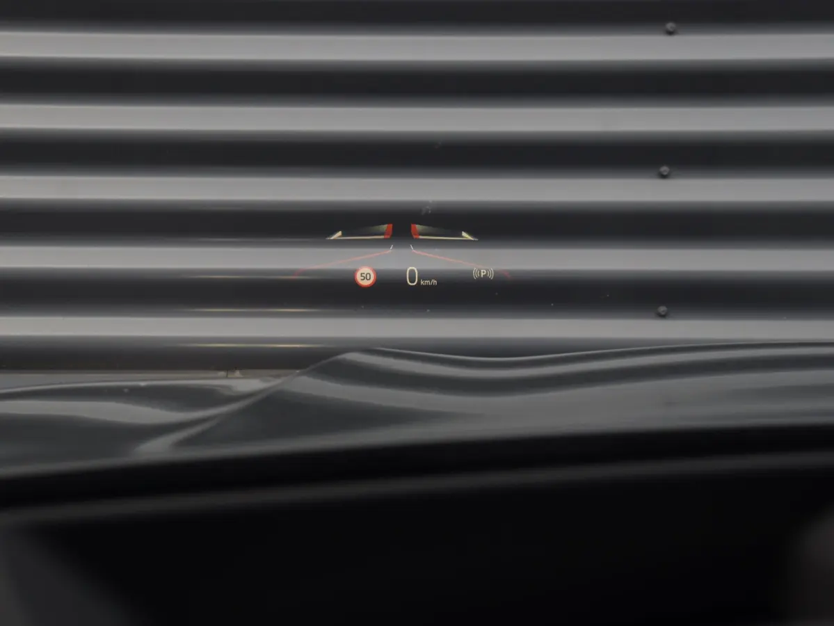 xDrive50e | SoH 100% | M Sportpakket Pro | Panodak | Trekhaak | Driving Assistant Prof. | M Multifunctionele Stoelen | Harman Kardon | Stoelmassage | Soft Close | M-Performance | 22'' LMV