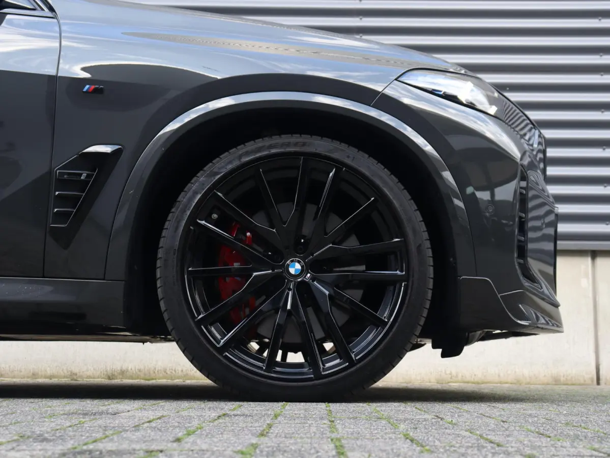 xDrive50e | SoH 100% | M Sportpakket Pro | Panodak | Trekhaak | Driving Assistant Prof. | M Multifunctionele Stoelen | Harman Kardon | Stoelmassage | Soft Close | M-Performance | 22'' LMV