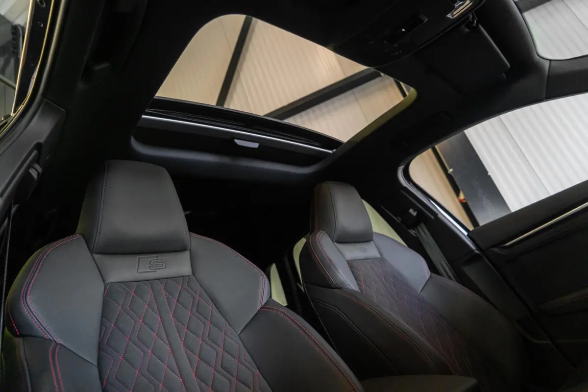 40 TFSI e S line | Pano | Rood stiksel | Alcantara | Cam