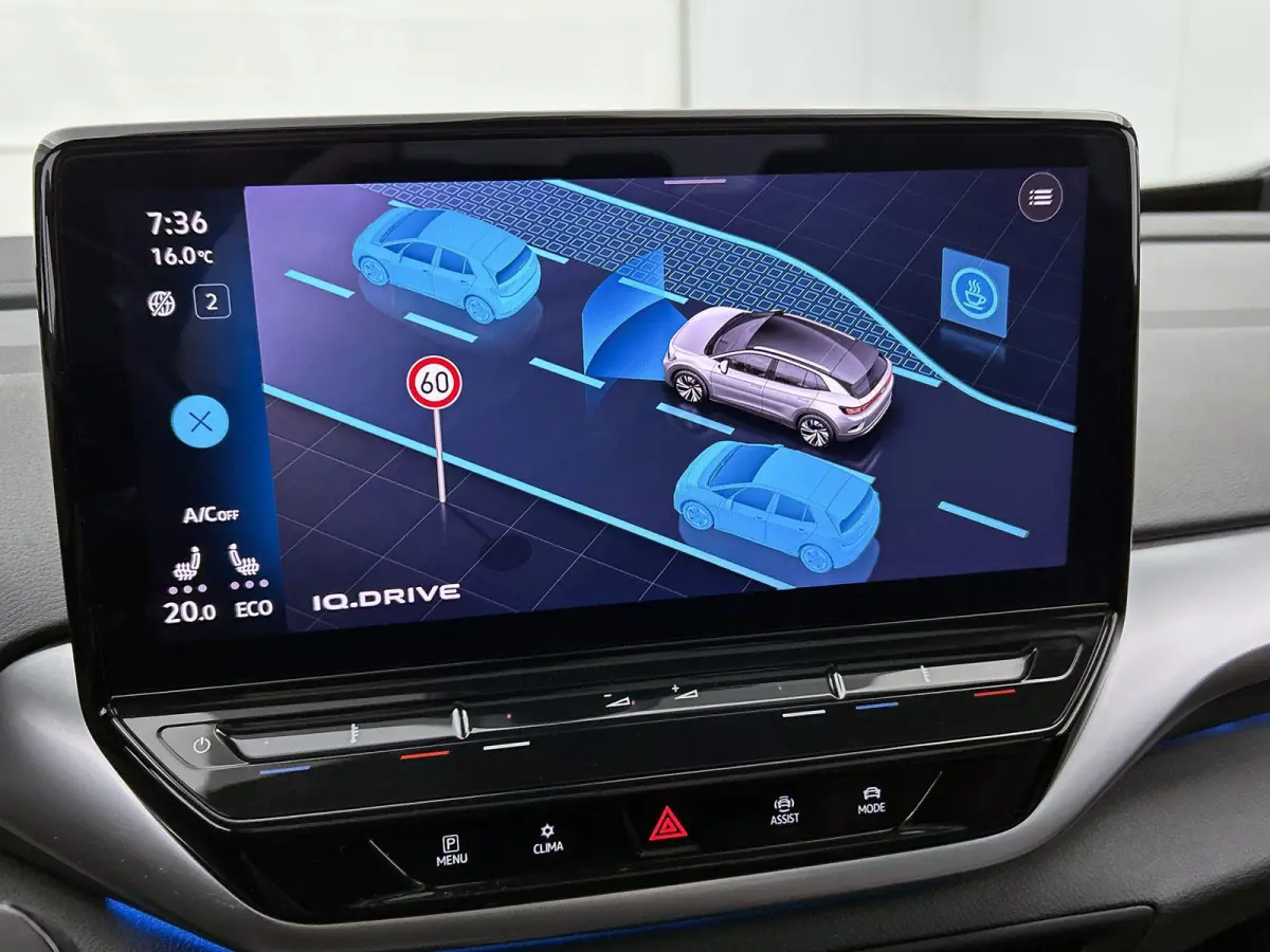 First Max 77 kWh | SoH ... | Panorama Dak | Ergo Stoelen (Memory) | Parkeercamera | Stoel en Stuurwielverwarming | Elektrische Kofferbak | Carplay / Android Auto | Navigatie