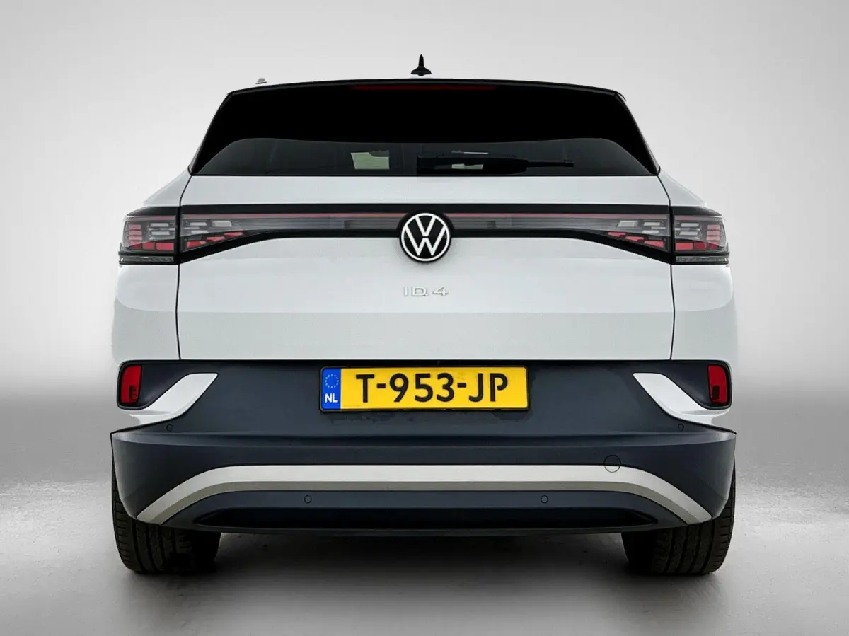 First Max 77 kWh | SoH ... | Panorama Dak | Ergo Stoelen (Memory) | Parkeercamera | Stoel en Stuurwielverwarming | Elektrische Kofferbak | Carplay / Android Auto | Navigatie