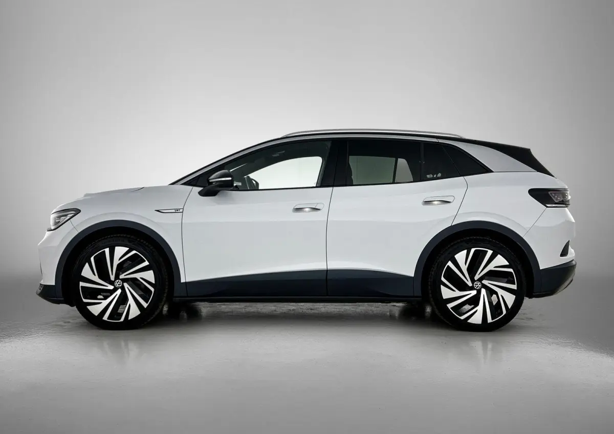 First Max 77 kWh | SoH ... | Panorama Dak | Ergo Stoelen (Memory) | Parkeercamera | Stoel en Stuurwielverwarming | Elektrische Kofferbak | Carplay / Android Auto | Navigatie