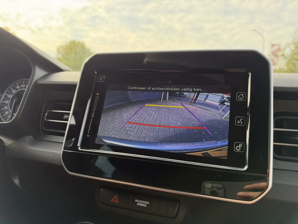 1.2 Smart Hybrid Select | Navigatie | Camera | 1e Eign.