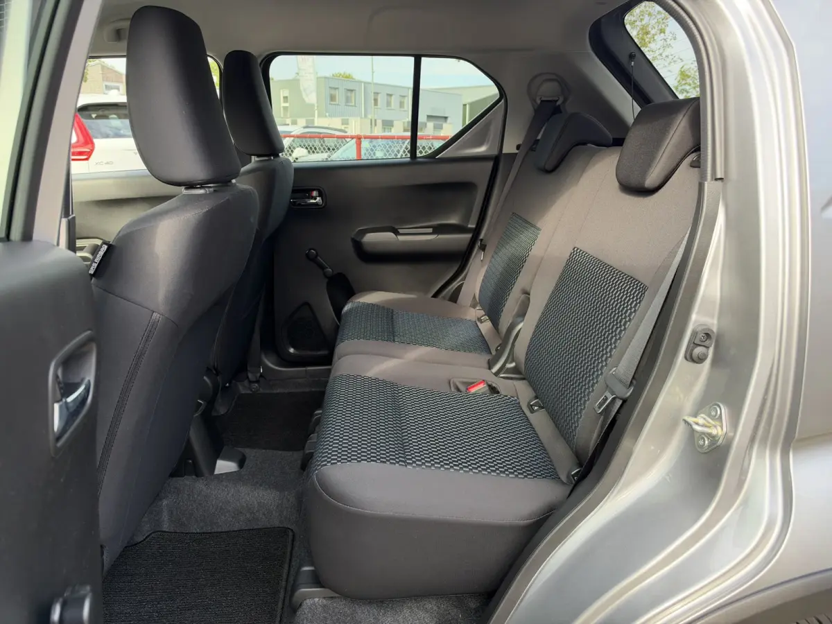 1.2 Smart Hybrid Select | Navigatie | Camera | 1e Eign.