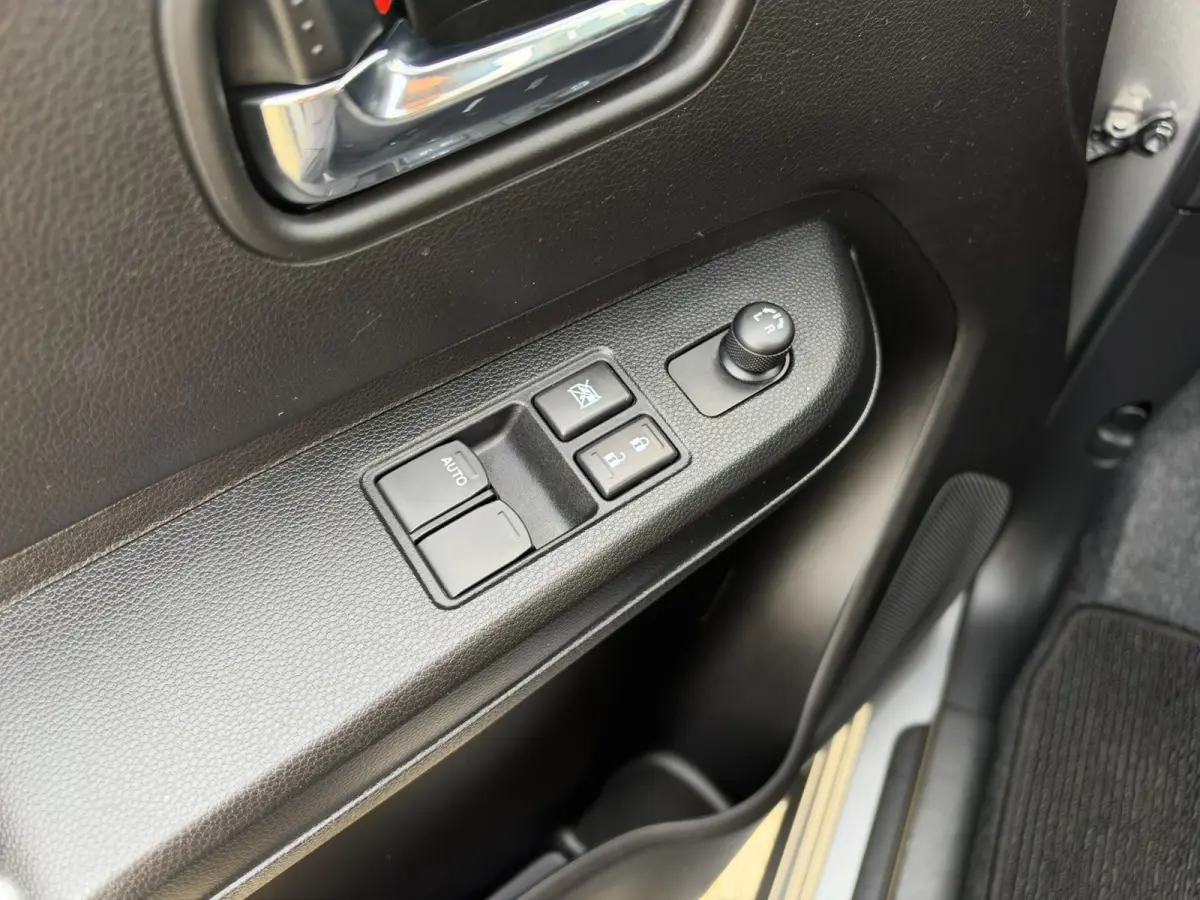1.2 Smart Hybrid Select | Navigatie | Camera | 1e Eign.