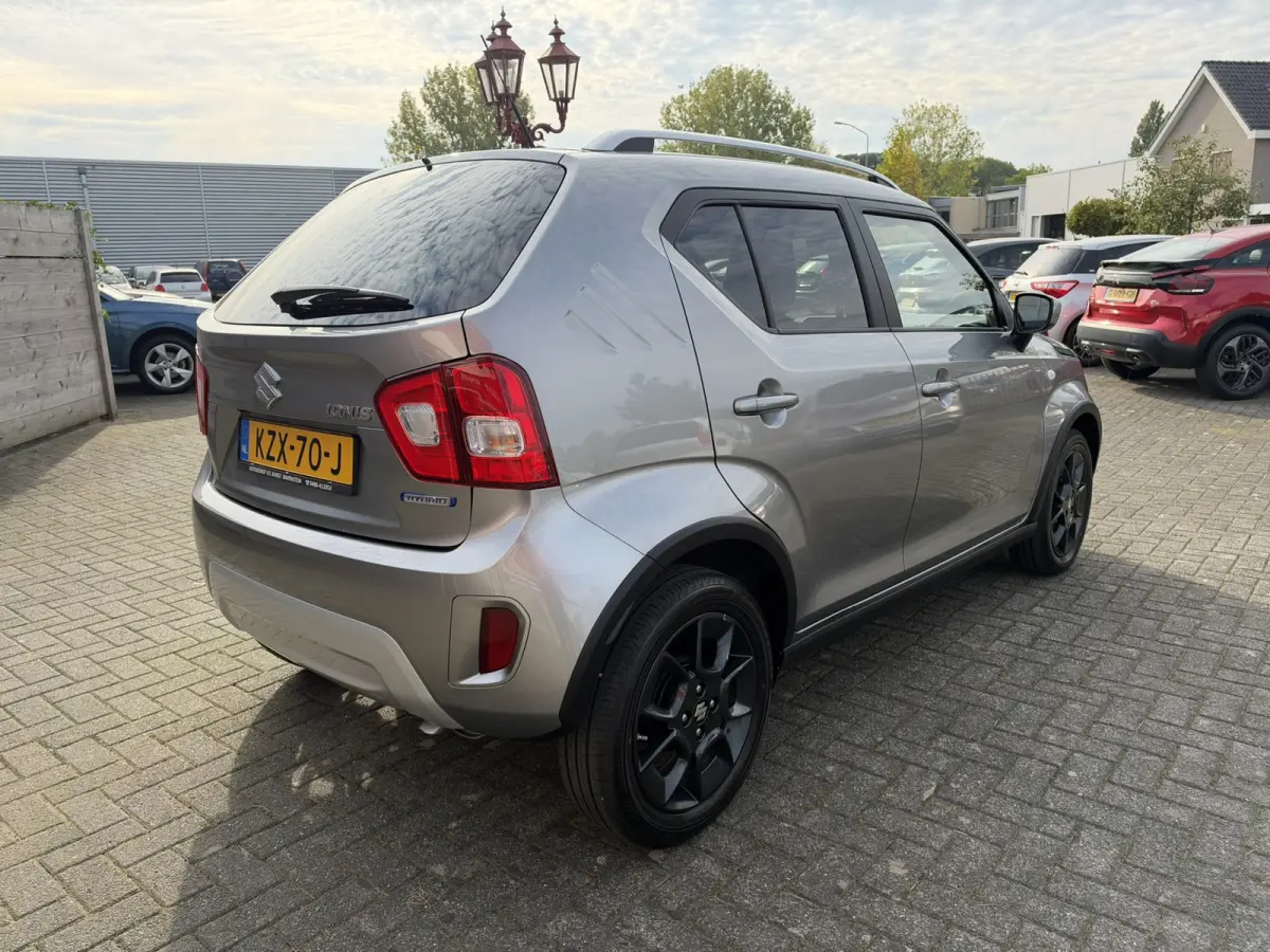 1.2 Smart Hybrid Select | Navigatie | Camera | 1e Eign.