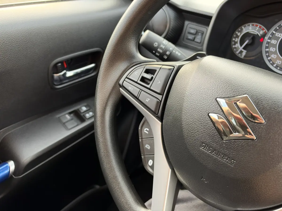 1.2 Smart Hybrid Select | Navigatie | Camera | 1e Eign.