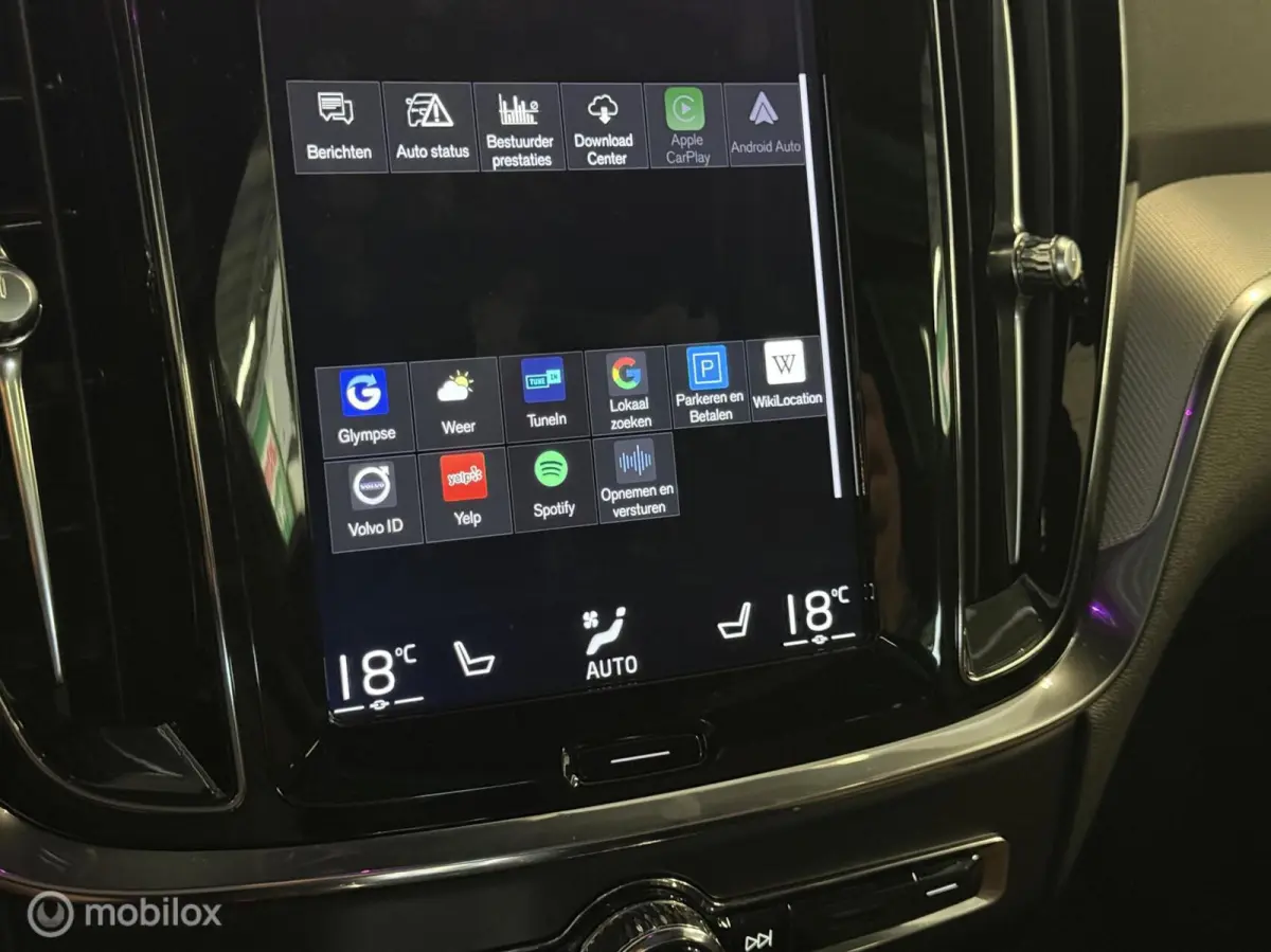 2.0 T8 Twin Engine AWD R-Design PANO|LED|LEDER|