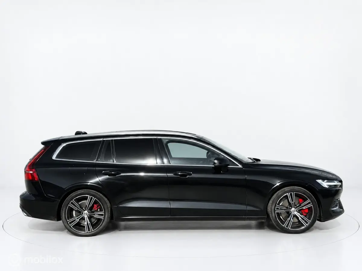 2.0 T8 Twin Engine AWD R-Design PANO|LED|LEDER|