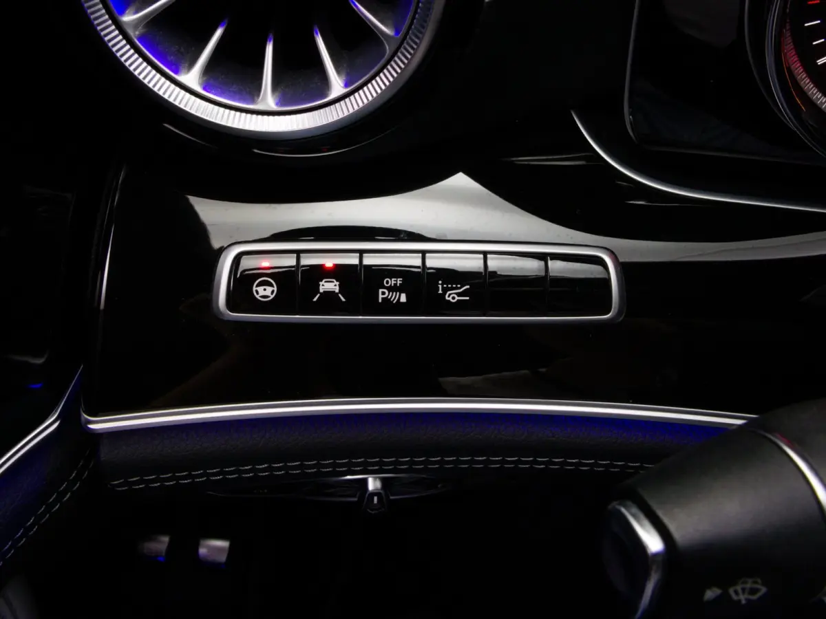 AMG 43 4MATIC+ (SPORTUITLAAT, PANO, APPLE CARPLAY/ANDROID AUTO, SFEERVERLICHTING, HEAD-UP, ACC)