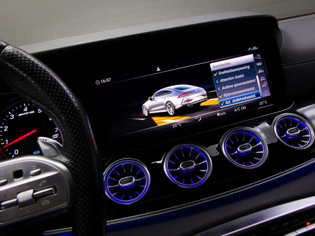 AMG 43 4MATIC+ (SPORTUITLAAT, PANO, APPLE CARPLAY/ANDROID AUTO, SFEERVERLICHTING, HEAD-UP, ACC)
