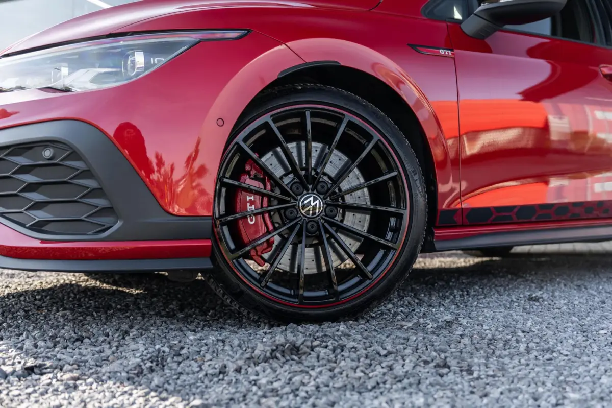 2.0 TSI GTI Clubsport 45 Jahre Akrapovic