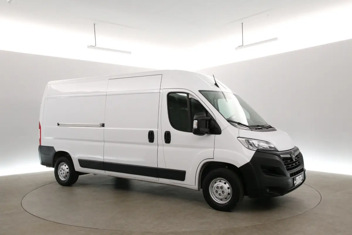 2.2 BlueHDI 140PK L3H2 | Clima | Camera | Carplay | Cruise | 3 Zits | Navi | Parkeersens.