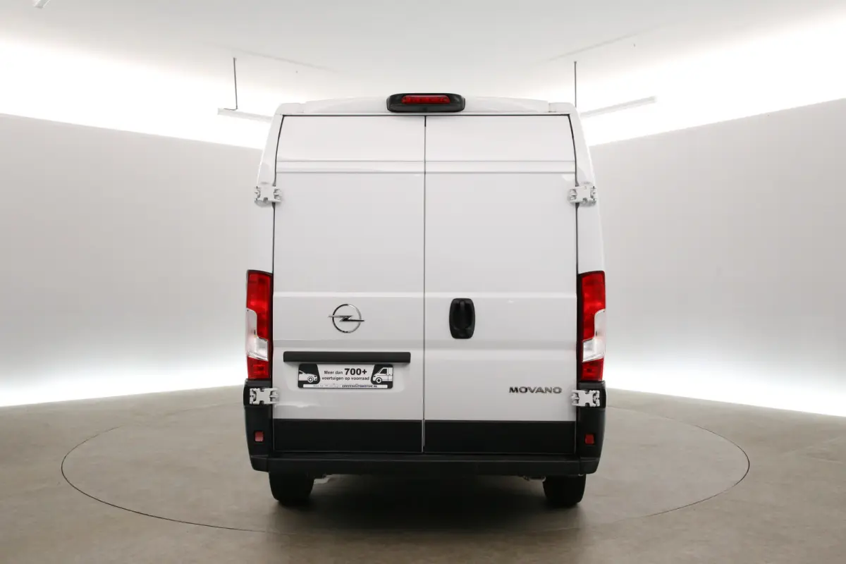 2.2 BlueHDI 140PK L3H2 | Clima | Camera | Carplay | Cruise | 3 Zits | Navi | Parkeersens.