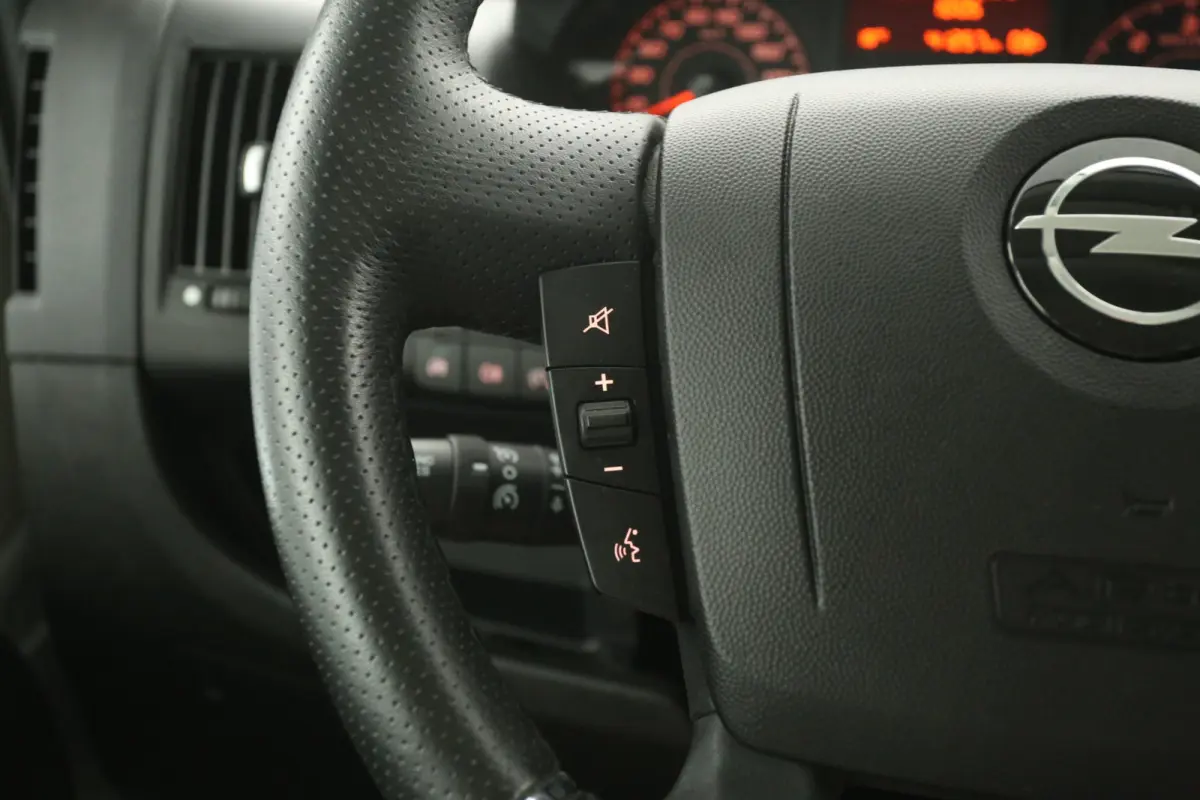 2.2 BlueHDI 140PK L3H2 | Clima | Camera | Carplay | Cruise | 3 Zits | Navi | Parkeersens.