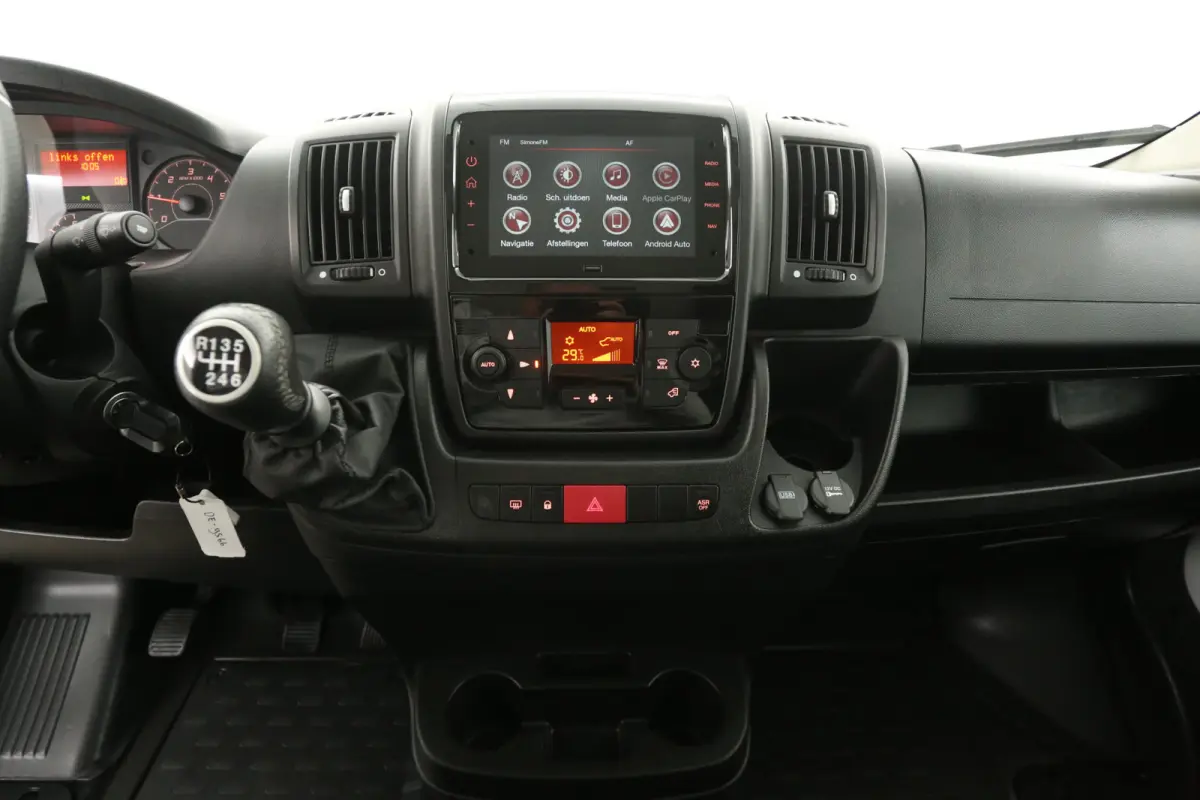 2.2 BlueHDI 140PK L3H2 | Clima | Camera | Carplay | Cruise | 3 Zits | Navi | Parkeersens.