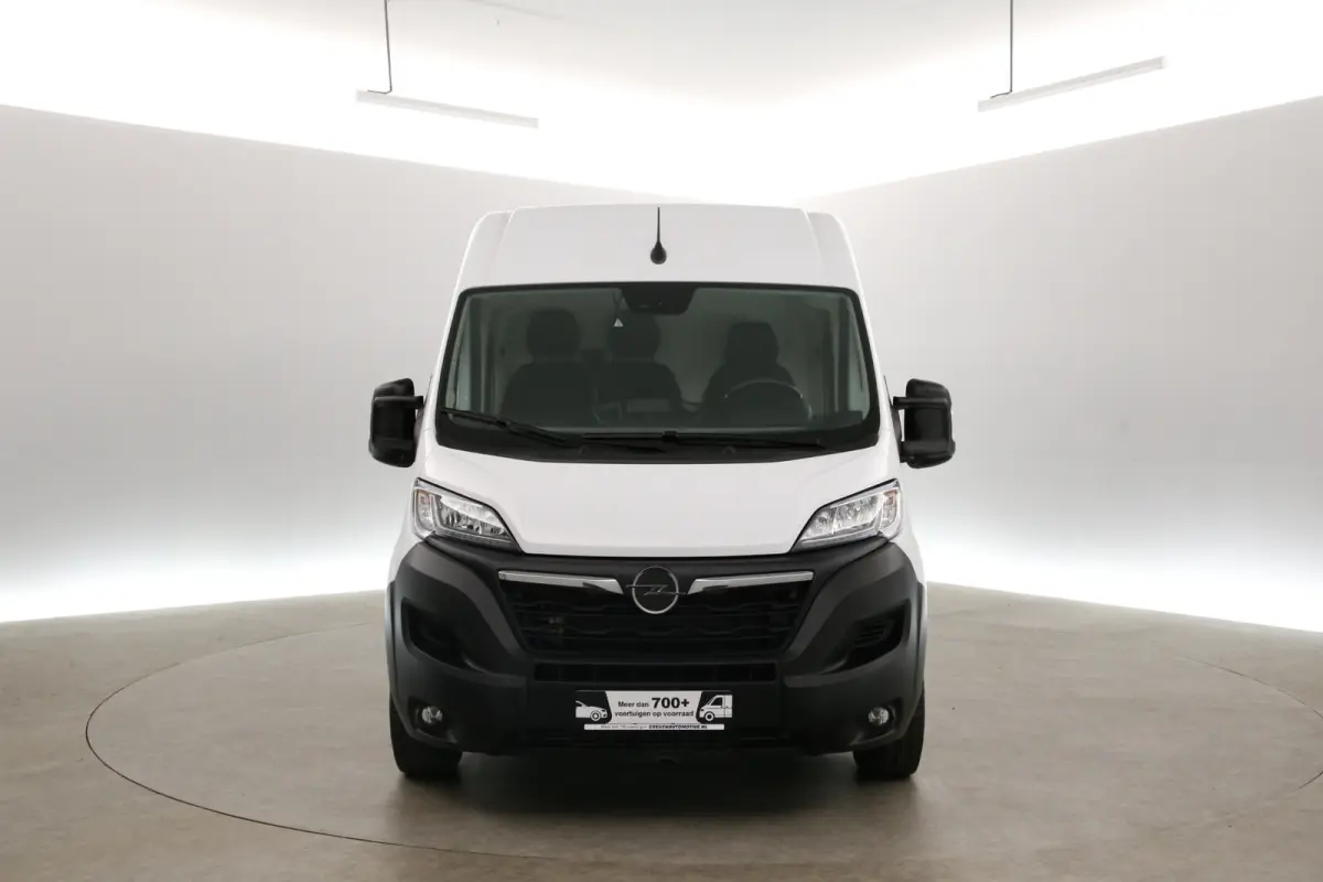 2.2 BlueHDI 140PK L3H2 | Clima | Camera | Carplay | Cruise | 3 Zits | Navi | Parkeersens.