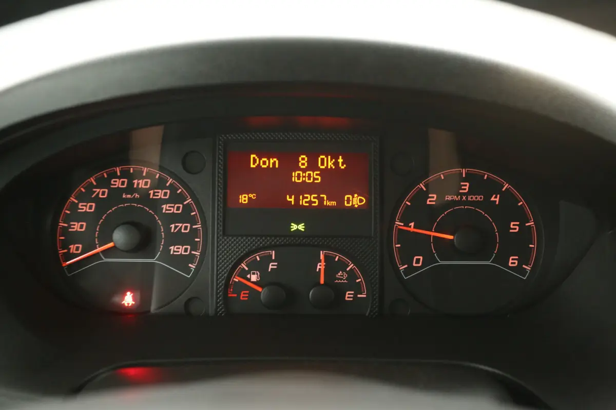 2.2 BlueHDI 140PK L3H2 | Clima | Camera | Carplay | Cruise | 3 Zits | Navi | Parkeersens.