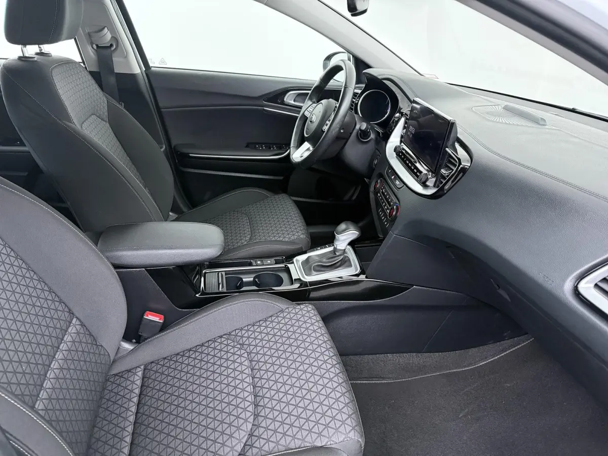 1.6 GDI PHEV Spirit | Navigatie |