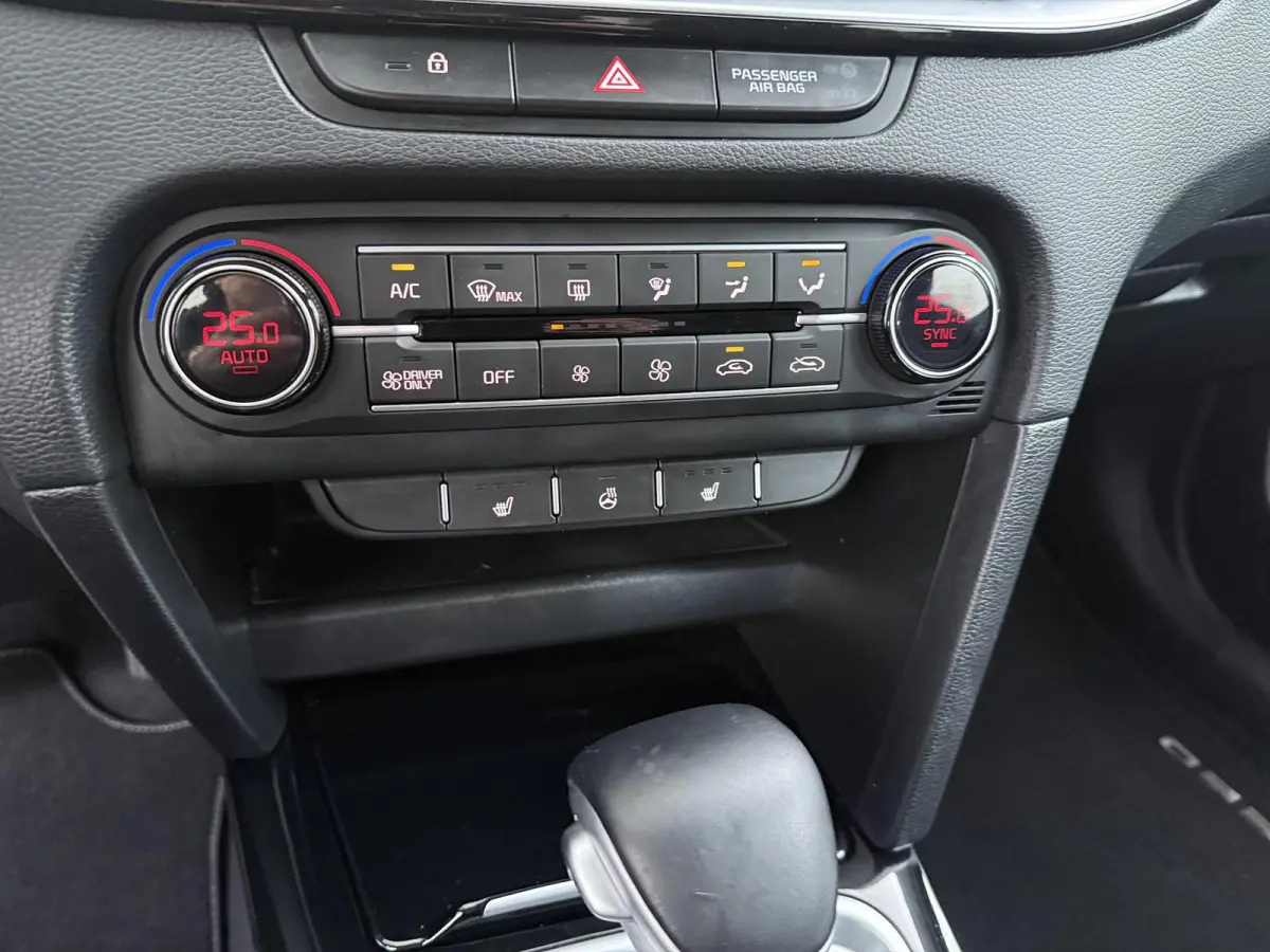 1.6 GDI PHEV Spirit | Navigatie |