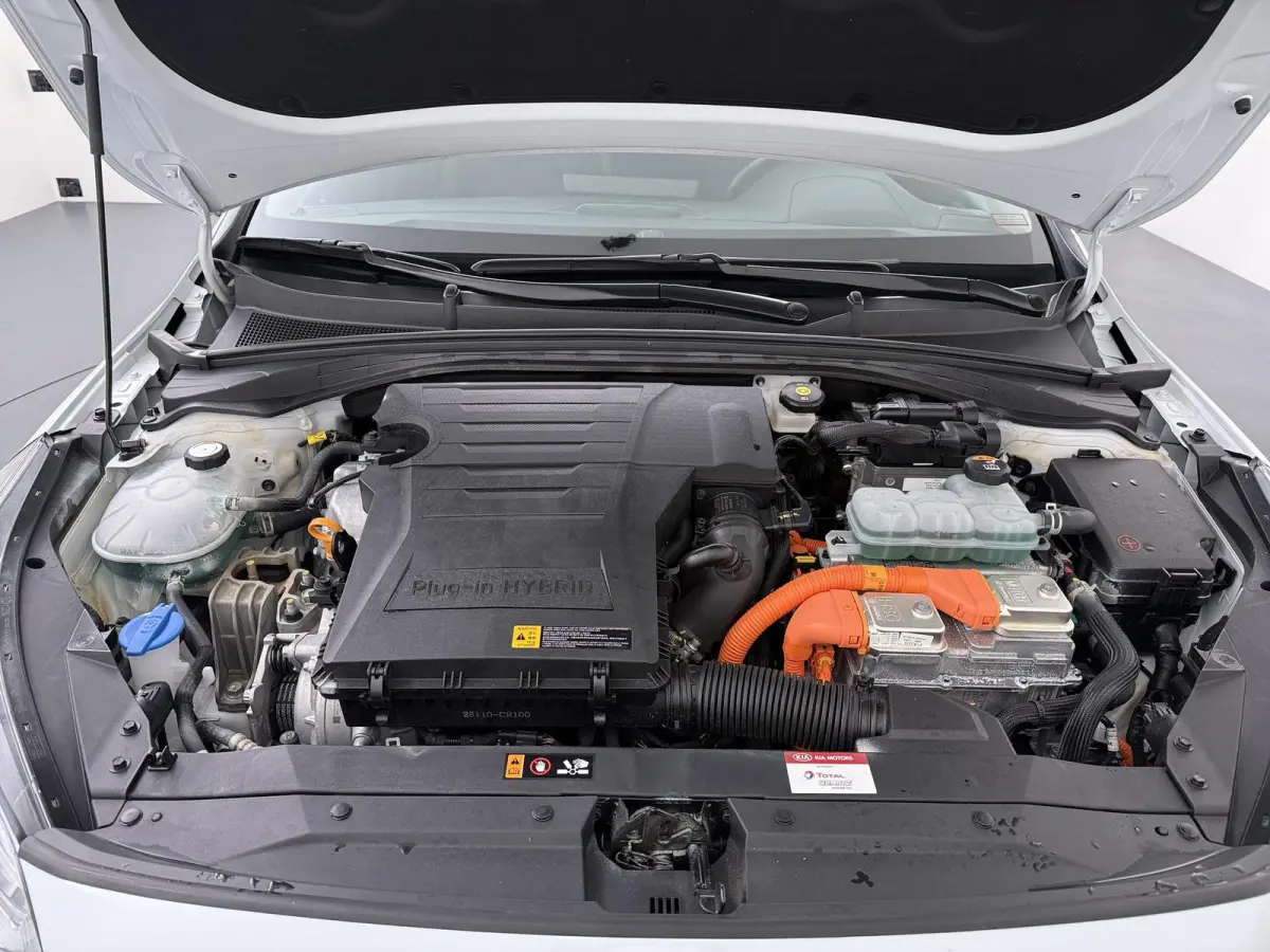 1.6 GDI PHEV Spirit | Navigatie |