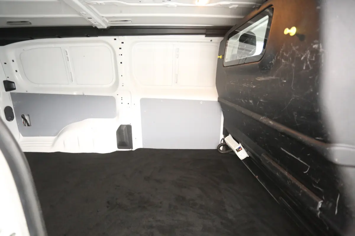 2.0D L3H1 | Automaat | Airco | Cruise | Camera | 3 Zits | Carplay | Parkeersens.