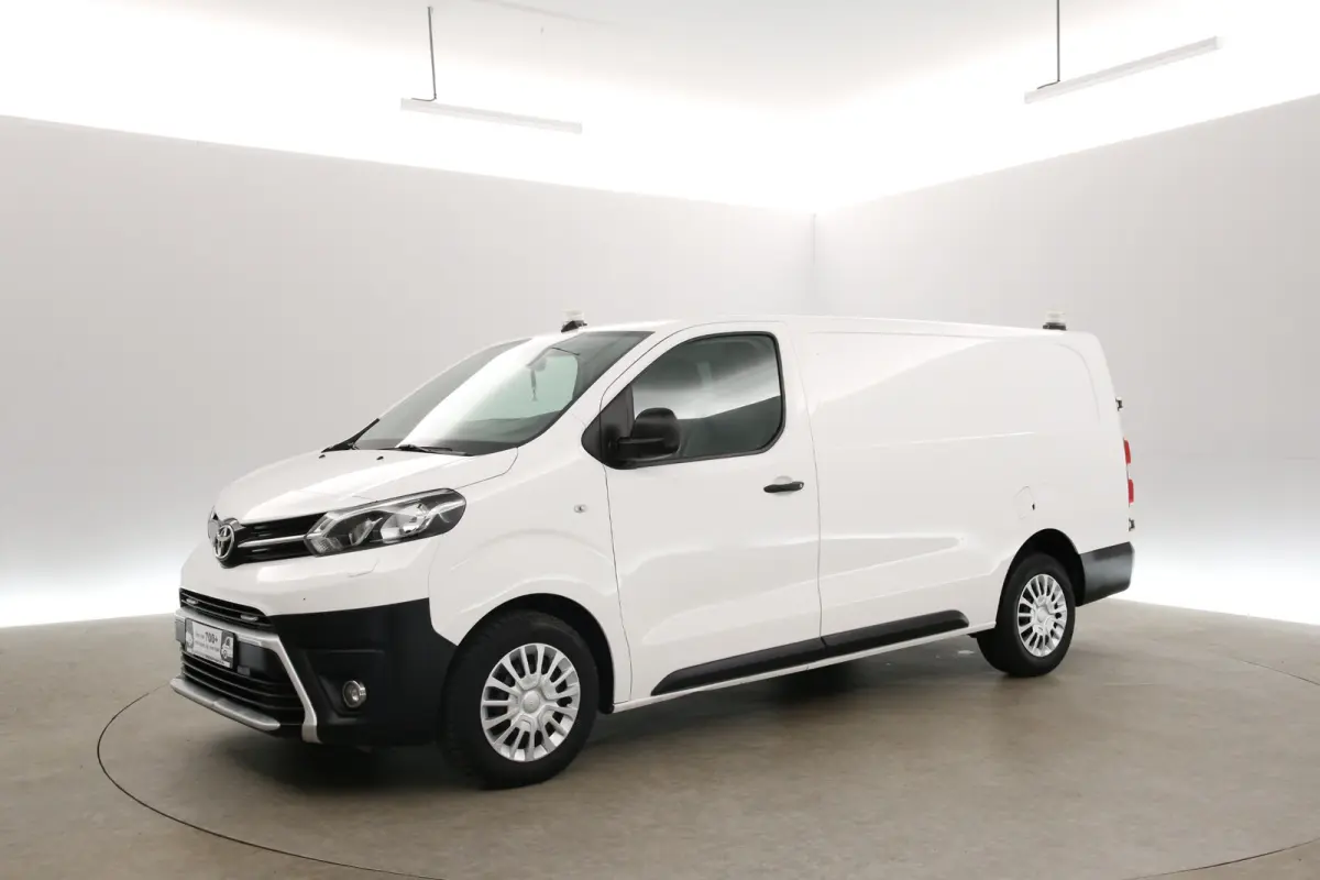 2.0D L3H1 | Automaat | Airco | Cruise | Camera | 3 Zits | Carplay | Parkeersens.
