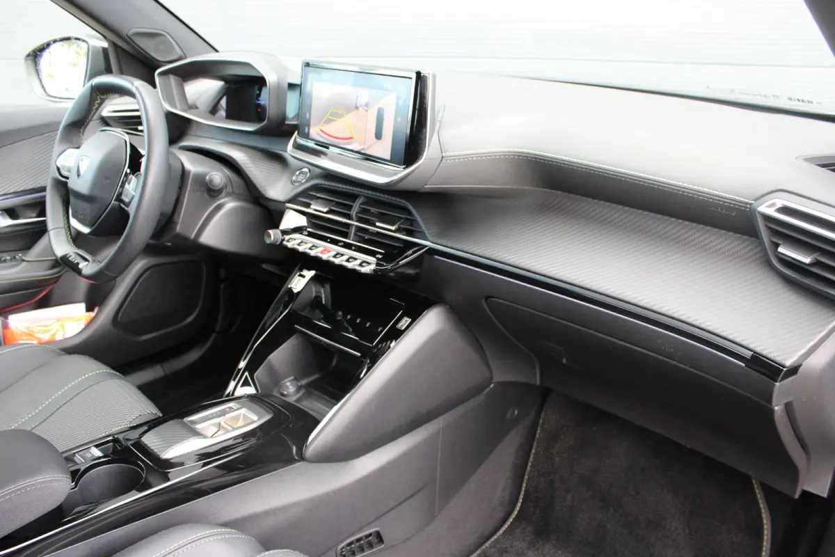 1.2 Hybrid 145 GT | Automaat | Navigatie | Camera voor + achter | 18 Inch | Apple carplay | NL auto |