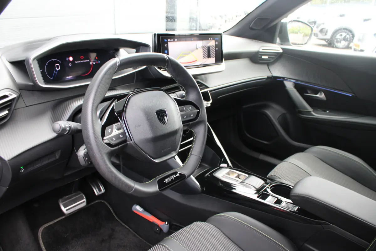 1.2 Hybrid 145 GT | Automaat | Navigatie | Camera voor + achter | 18 Inch | Apple carplay | NL auto |
