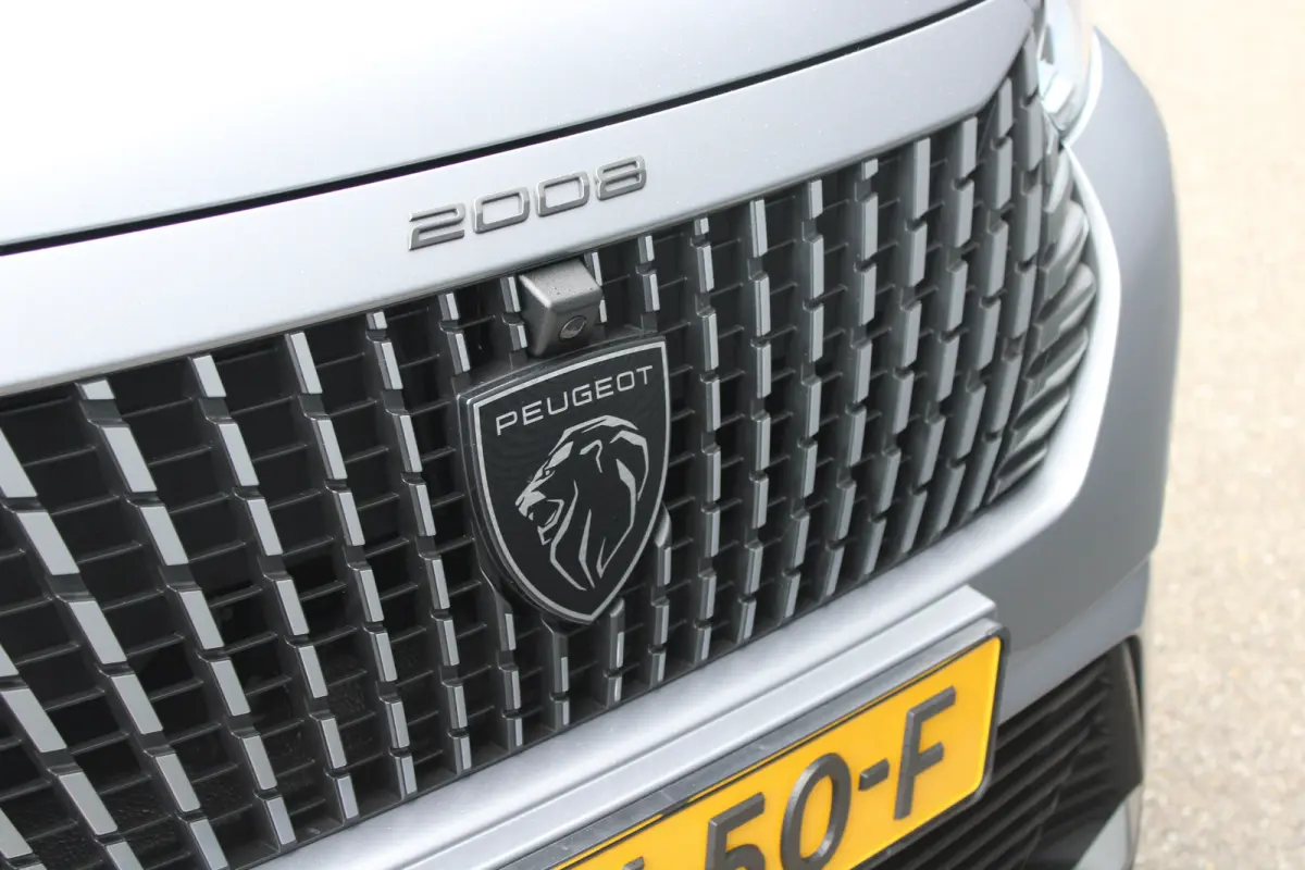 1.2 Hybrid 145 GT | Automaat | Navigatie | Camera voor + achter | 18 Inch | Apple carplay | NL auto |