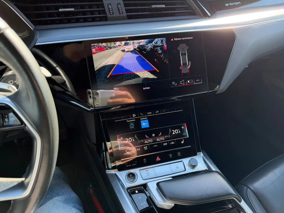 50 quattro Advanced Edition 95 kWh Nieuwstaat, Leder, Navi, 1ste eigenaar, Dealer auto