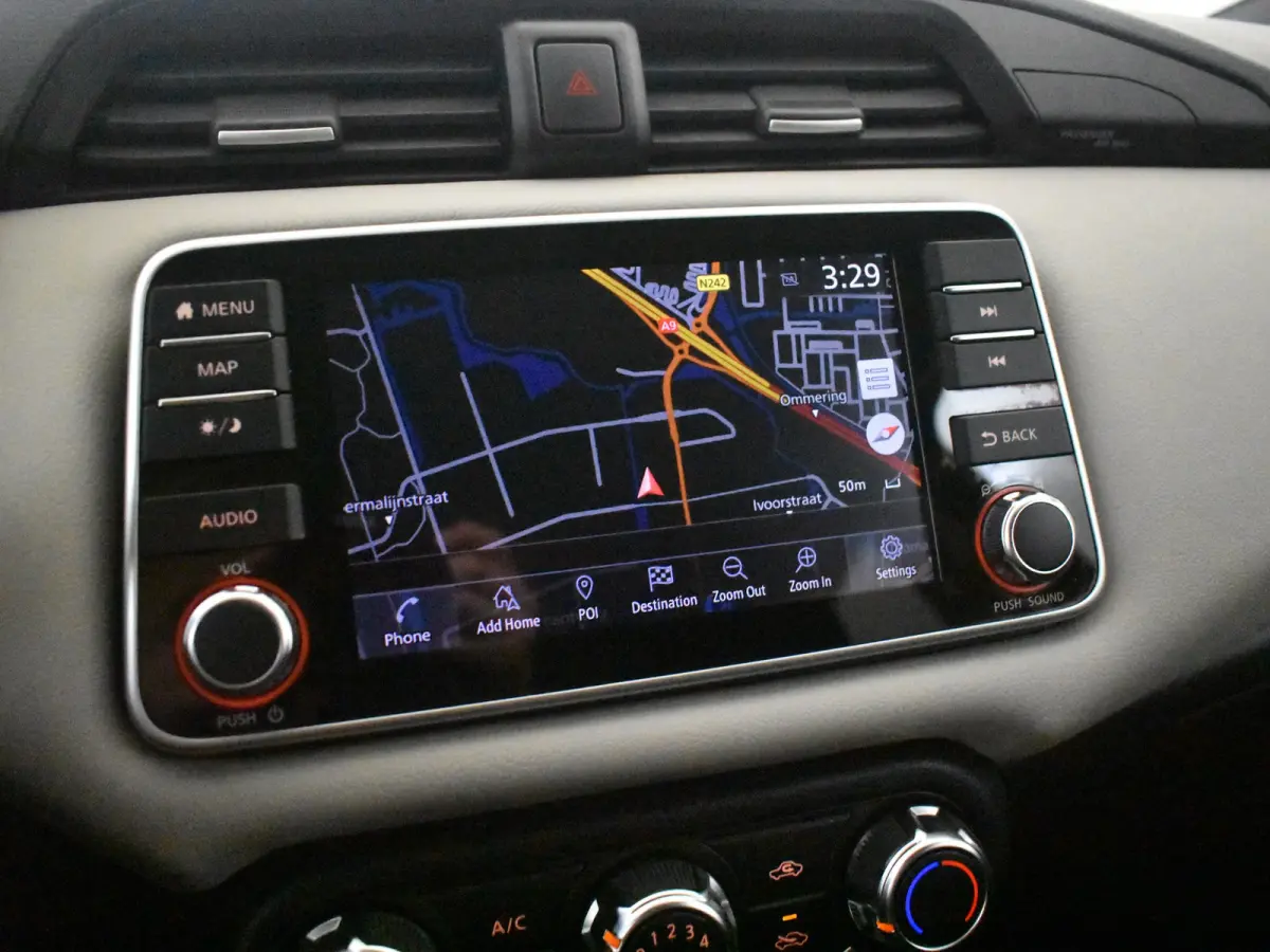1.0 IG-T Autom. N-Style l Slechts 31dkm! l 1e Eigenaar l Full Map Navigatie l Parkeersensoren l Cr Control l Multifunct. Stuurwiel l