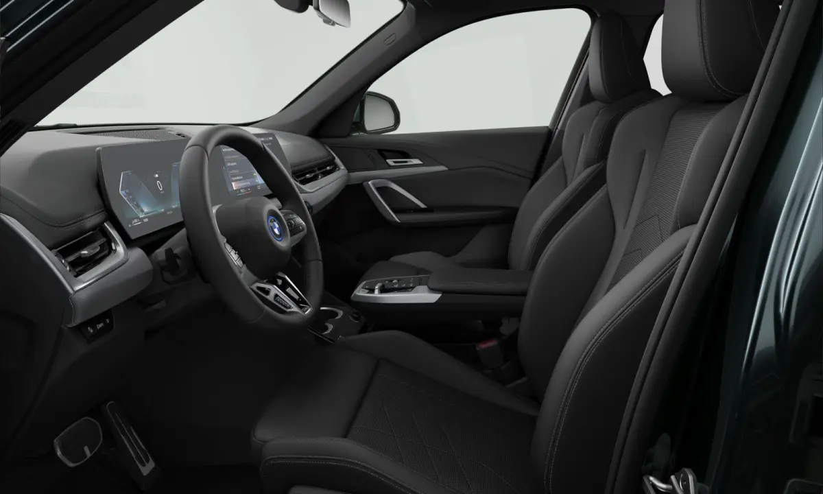 xDrive25e M Sport - Trekhaak - Panoramadak - Driving Assistant Plus - Comfort Access - Elektrisch verwarmde voorstoelen - Sportstoelen - PREMIUM PACK -