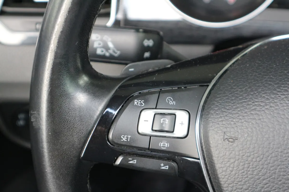 1.5 TSI ACT Highline Edition / R-Line / MASSAGE / AUTOMAAT ! ! ! !
