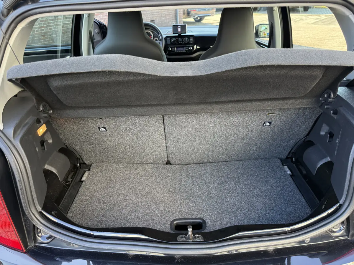 Up! 1.0 move up! BlueMotion | BLUETOOTH | NAVI | PDC | CRUISE | LICHTMETAAL |