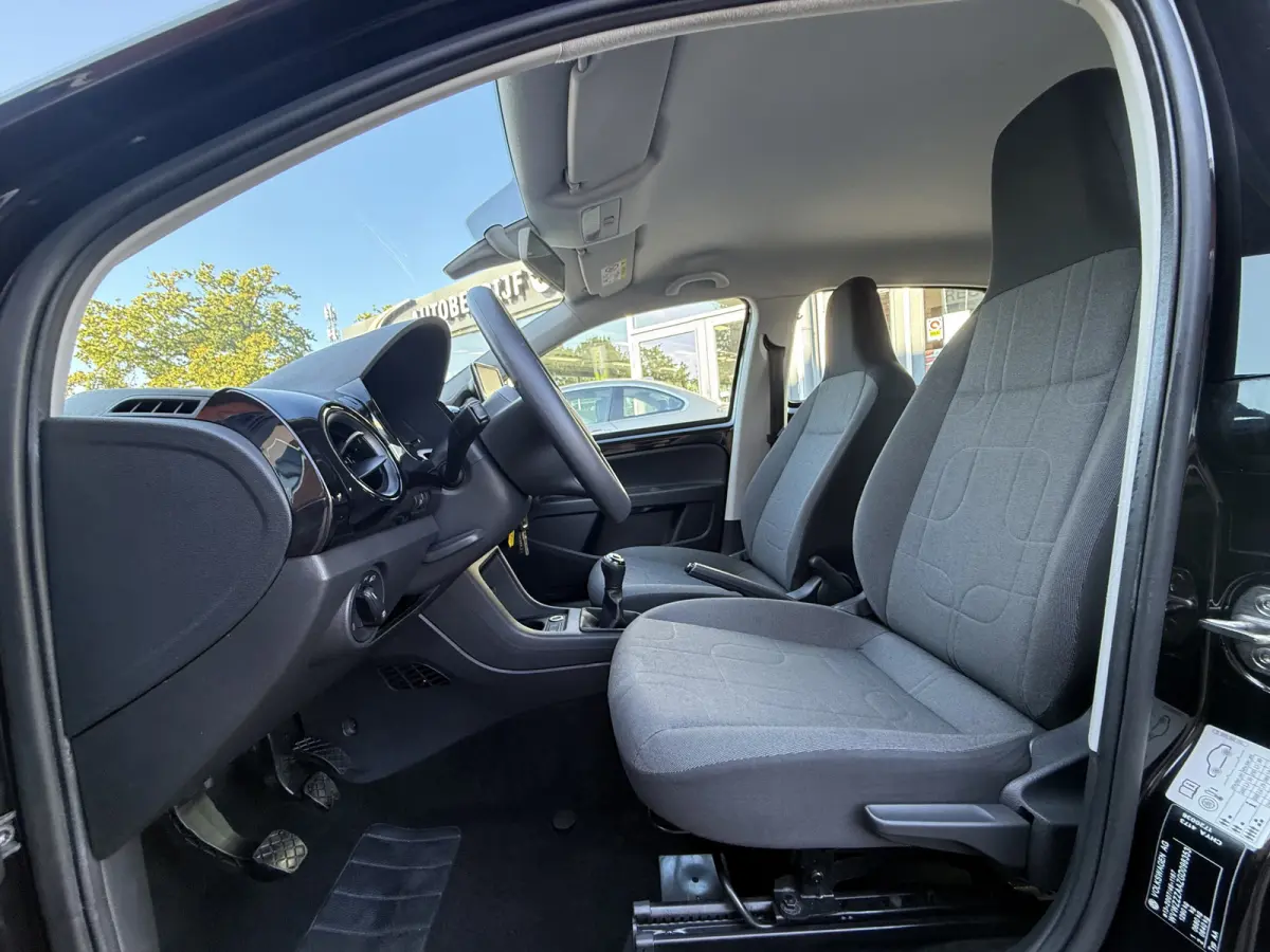 Up! 1.0 move up! BlueMotion | BLUETOOTH | NAVI | PDC | CRUISE | LICHTMETAAL |
