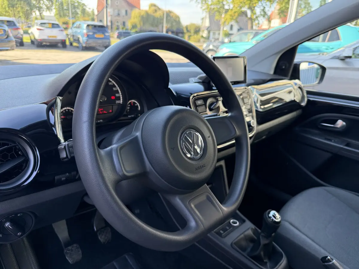 Up! 1.0 move up! BlueMotion | BLUETOOTH | NAVI | PDC | CRUISE | LICHTMETAAL |