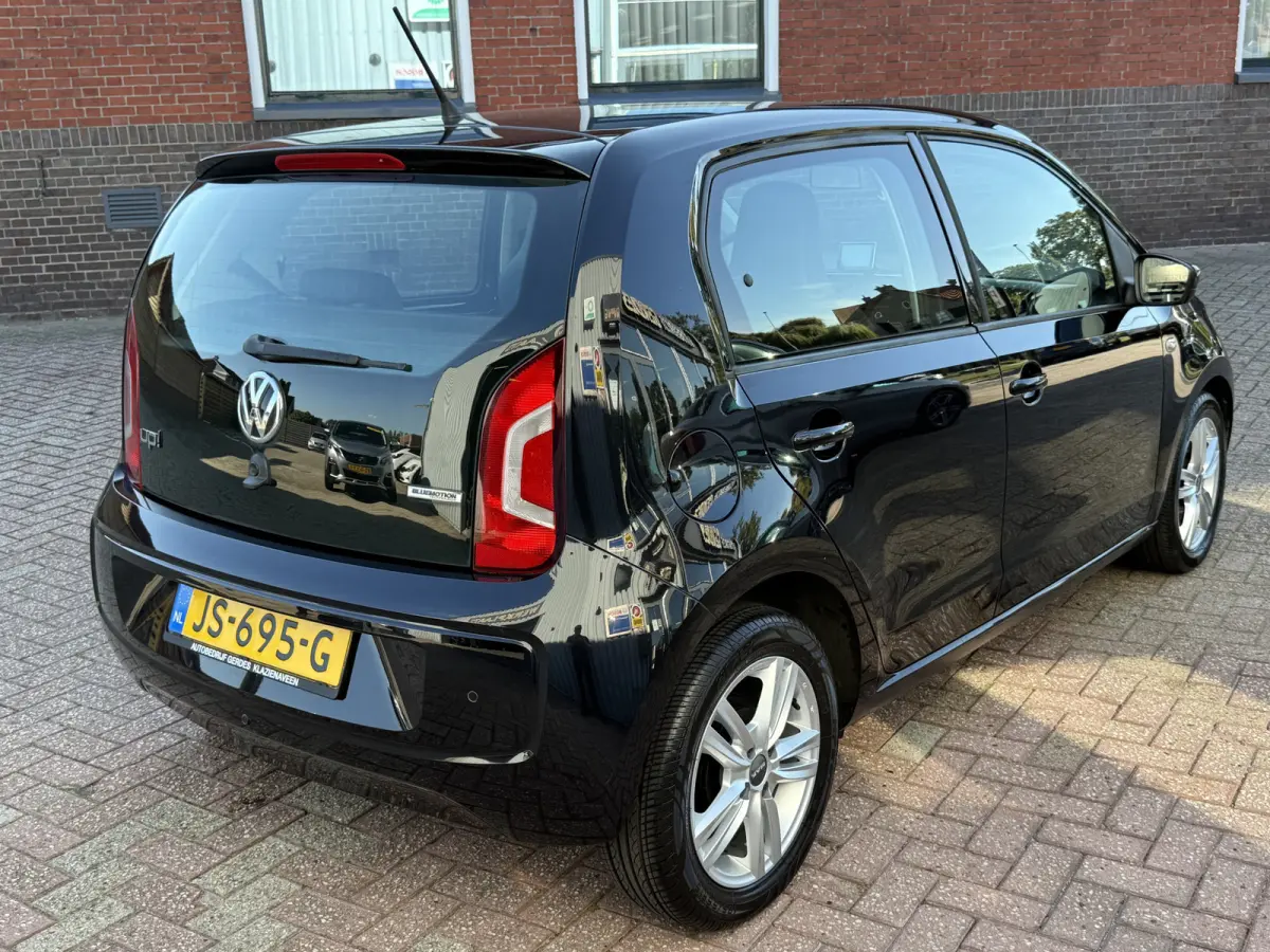 Up! 1.0 move up! BlueMotion | BLUETOOTH | NAVI | PDC | CRUISE | LICHTMETAAL |