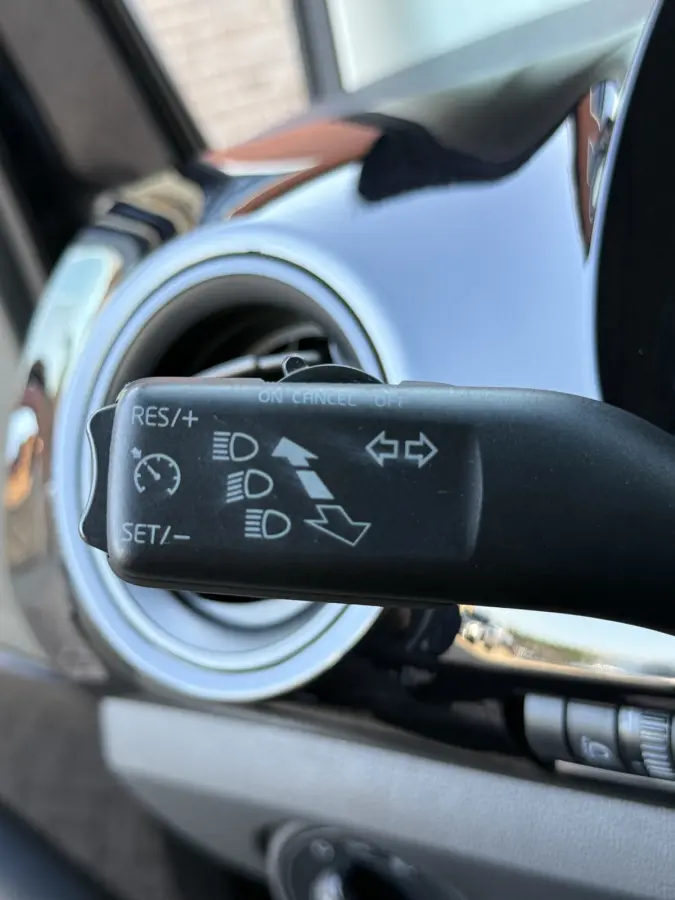 Up! 1.0 move up! BlueMotion | BLUETOOTH | NAVI | PDC | CRUISE | LICHTMETAAL |