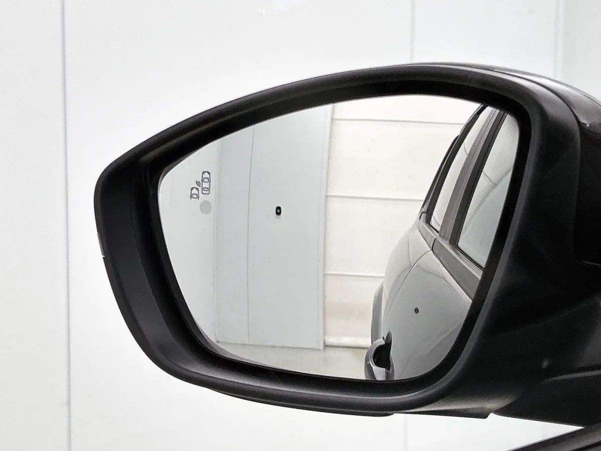 1.2 e-Hybrid Summit Infotainment & Convenience Pack | Winter Pack | Direct leverbaar