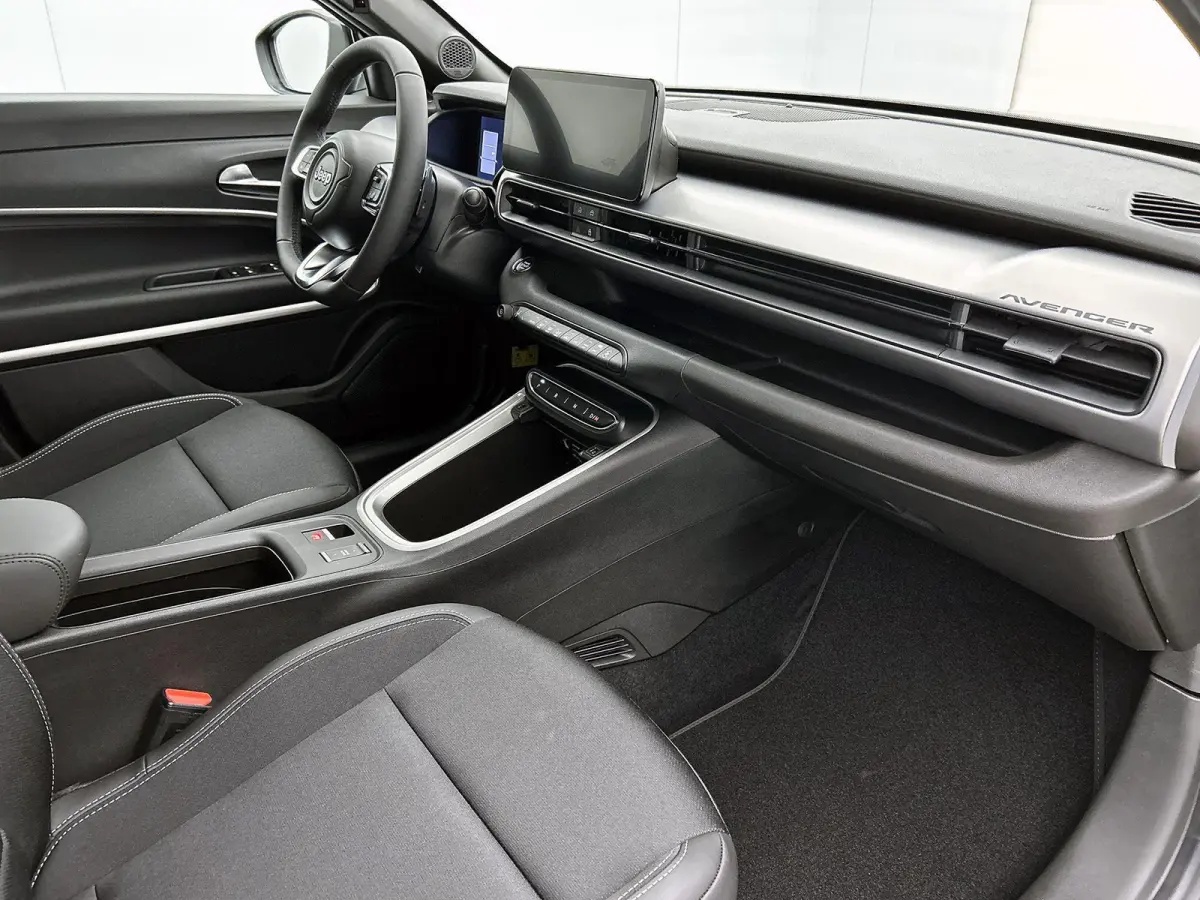 1.2 e-Hybrid Summit Infotainment & Convenience Pack | Winter Pack | Direct leverbaar