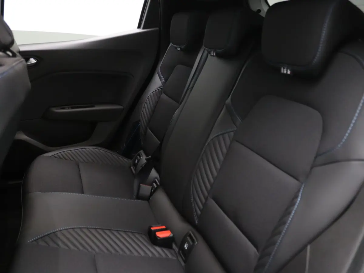 Esprit Alpine E-Tech Full Hybrid 145pk 360° Camera | Adapt. cruise | Bose | Navi | Stoel-/stuurverwarming