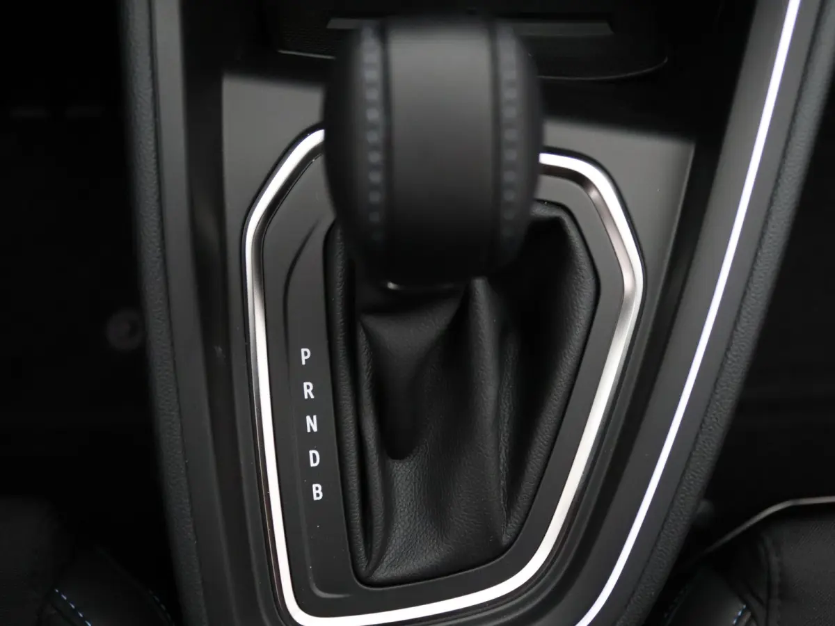 Esprit Alpine E-Tech Full Hybrid 145pk 360° Camera | Adapt. cruise | Bose | Navi | Stoel-/stuurverwarming