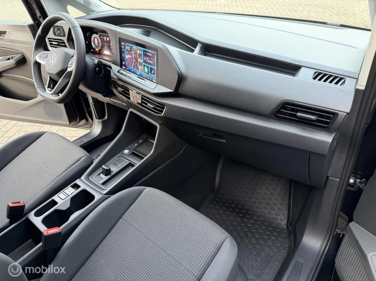 1.5 TSI DSG 09-2024 3400 km Airco Nav