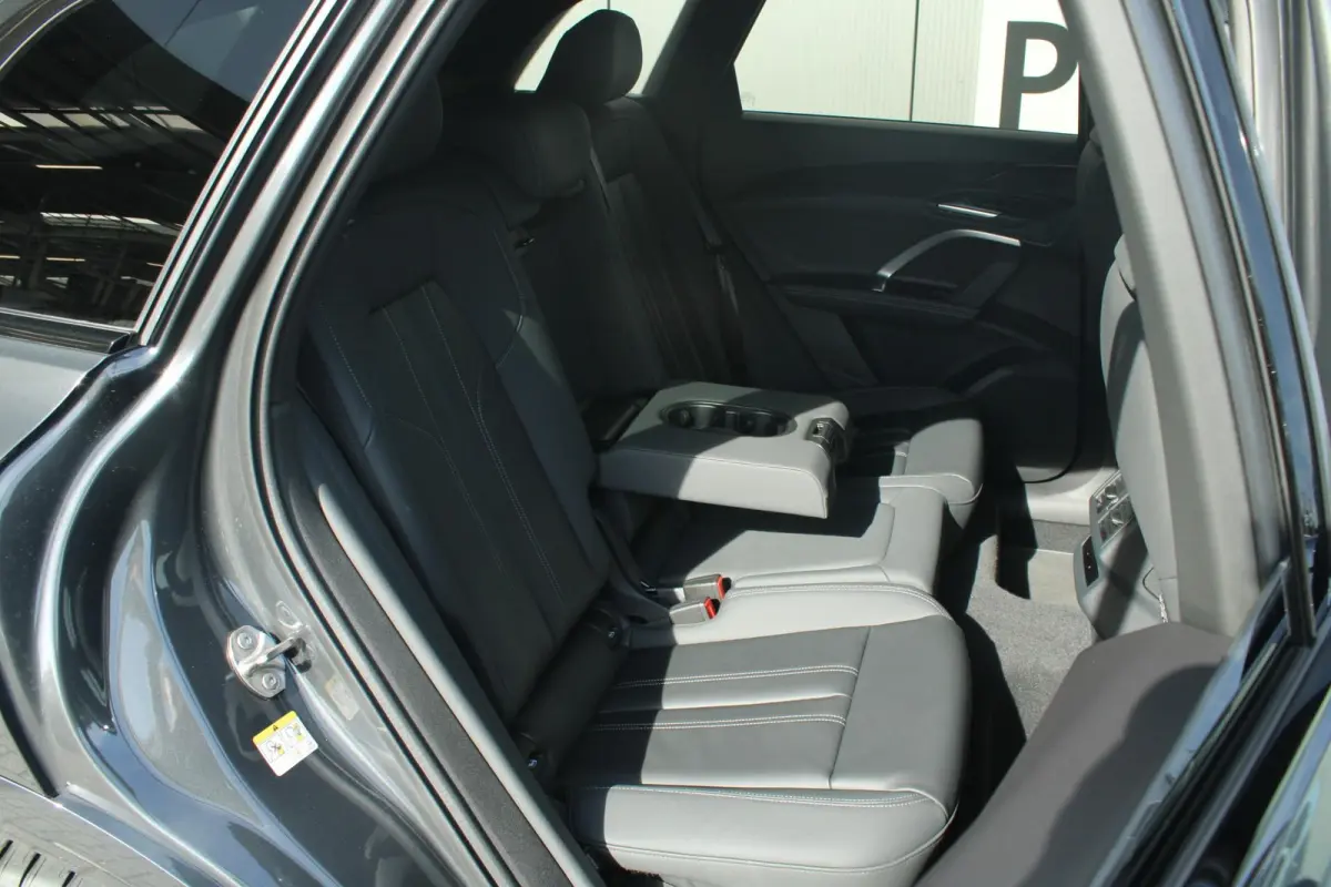 TFSI 367pk e-hybrid quattro S edition Competition | Elektr. Verstlb. Voorstoelen + Geheugen | Keyless Entry