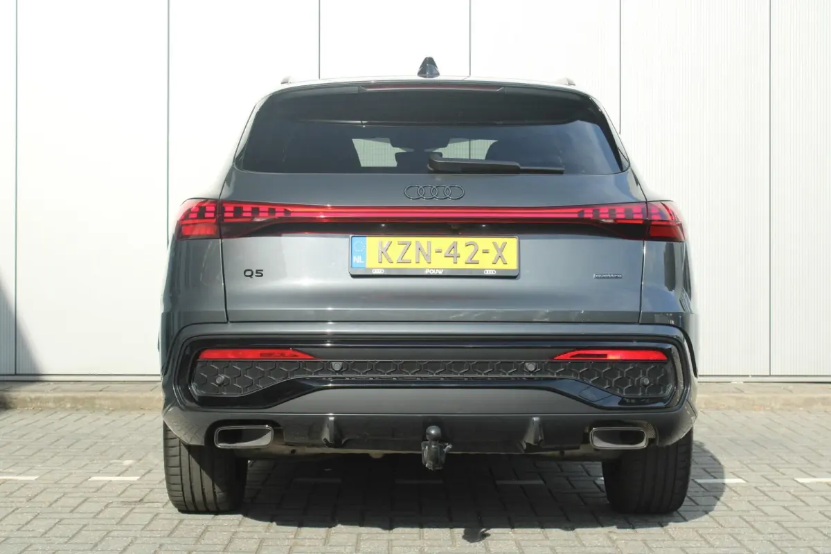 TFSI 367pk e-hybrid quattro S edition Competition | Elektr. Verstlb. Voorstoelen + Geheugen | Keyless Entry