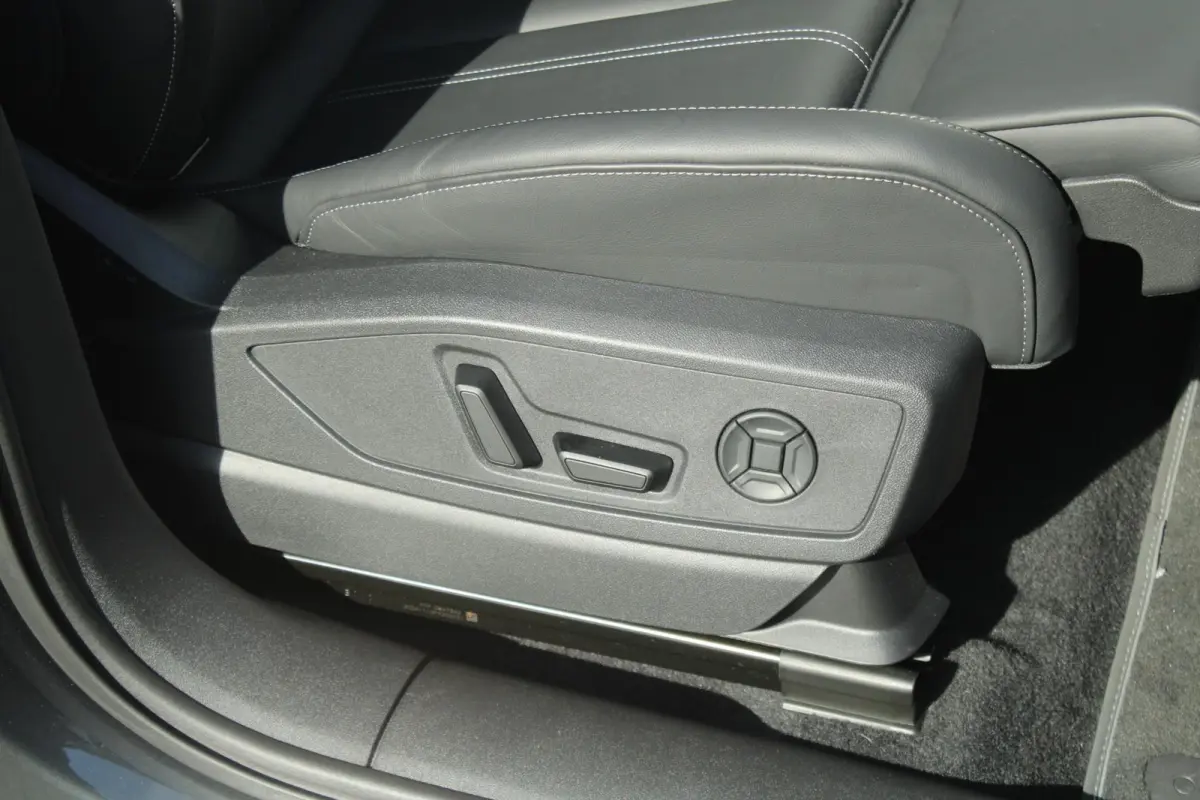 TFSI 367pk e-hybrid quattro S edition Competition | Elektr. Verstlb. Voorstoelen + Geheugen | Keyless Entry