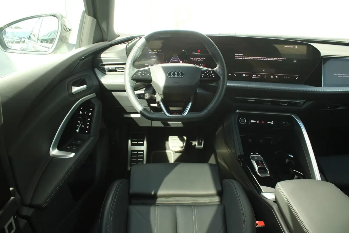 TFSI 367pk e-hybrid quattro S edition Competition | Elektr. Verstlb. Voorstoelen + Geheugen | Keyless Entry