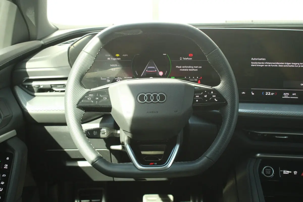 TFSI 367pk e-hybrid quattro S edition Competition | Elektr. Verstlb. Voorstoelen + Geheugen | Keyless Entry