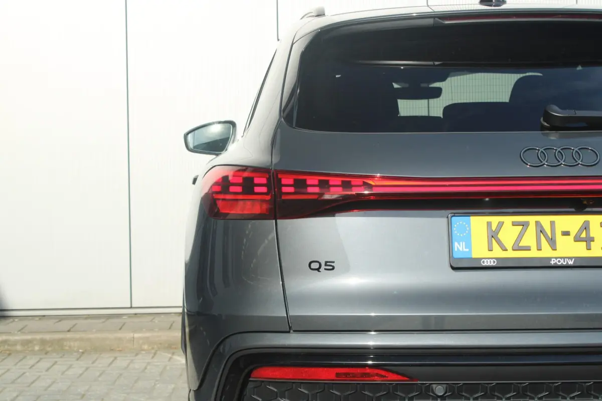 TFSI 367pk e-hybrid quattro S edition Competition | Elektr. Verstlb. Voorstoelen + Geheugen | Keyless Entry